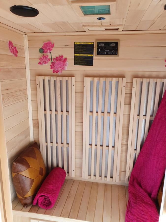 Holiday Home Mirt With Hottub & Sauna Blanca Luaran gambar